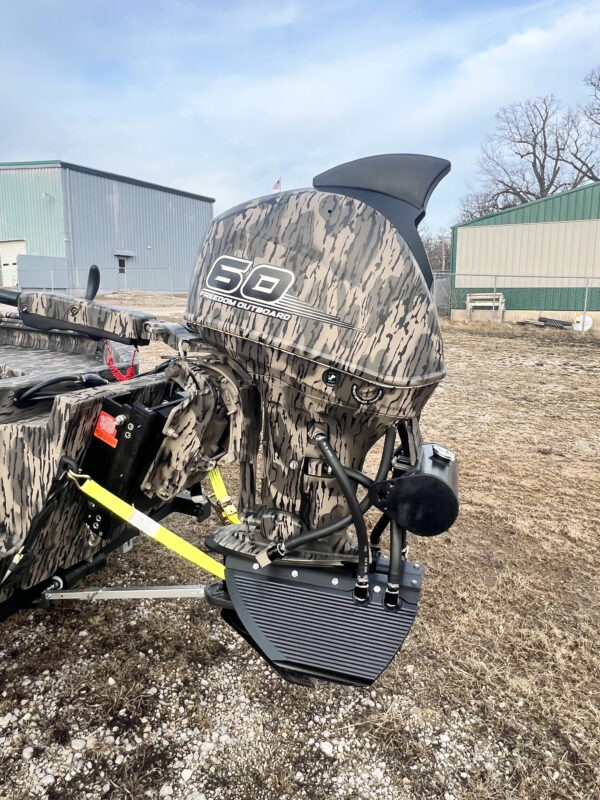 2025 HAVOC 1756 MSTC (Mossy Oak Bottomland) w/ FREEDOM 60HP Outboard - Image 2